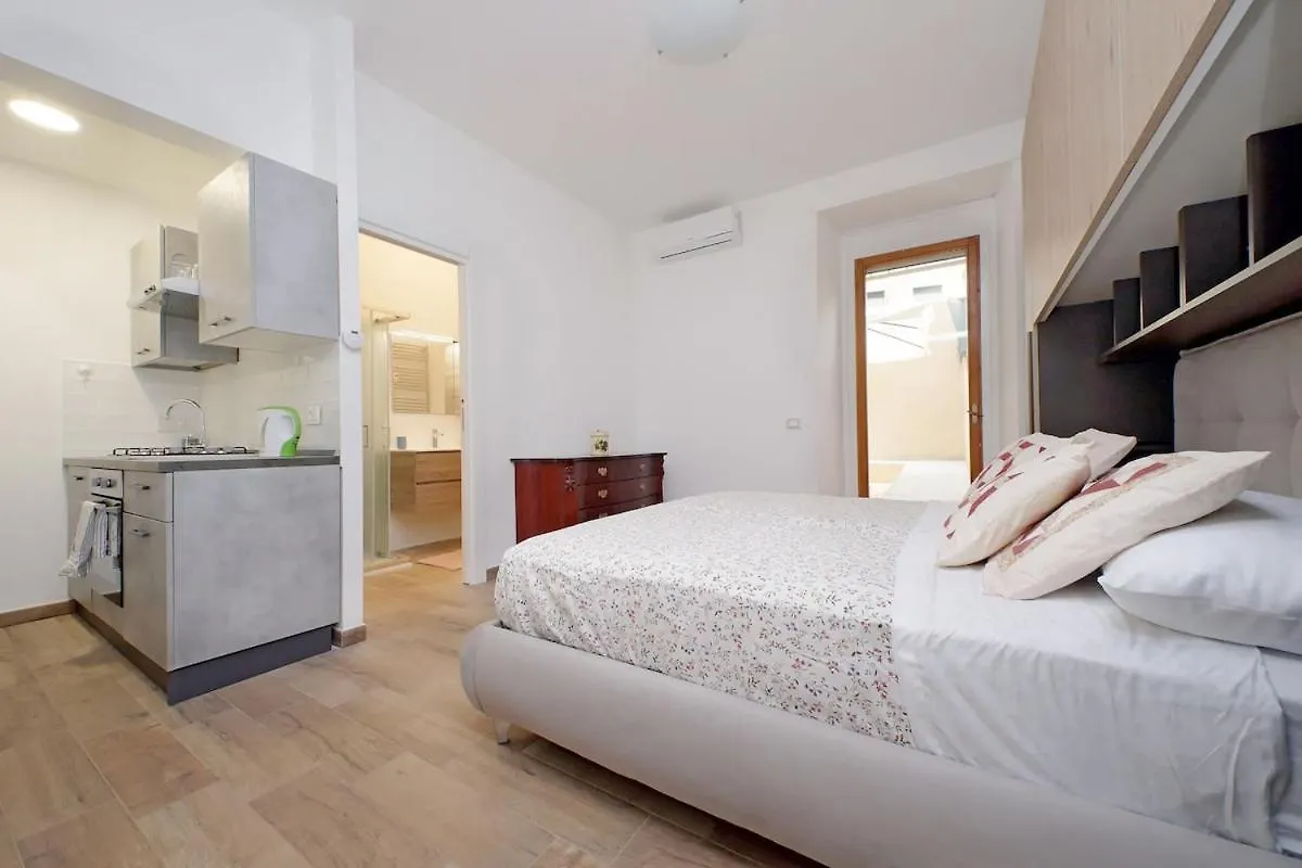 Monica'S House Apartment Rome Italy