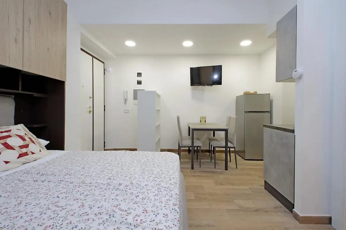 Monica'S House Apartment Rome Italy